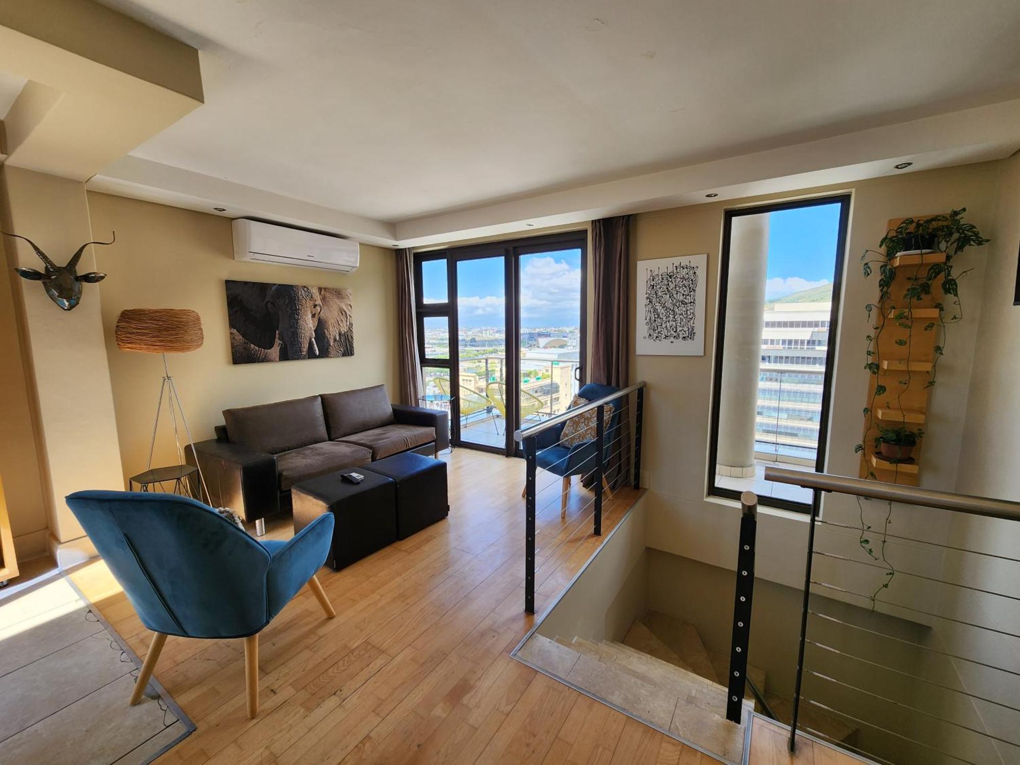 Centre Penthouse No Load Shedding Apartment *