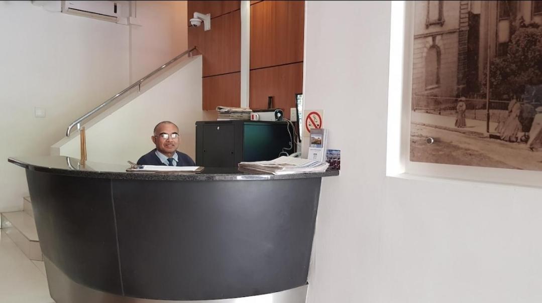 Centre Penthouse No Load Shedding Apartment