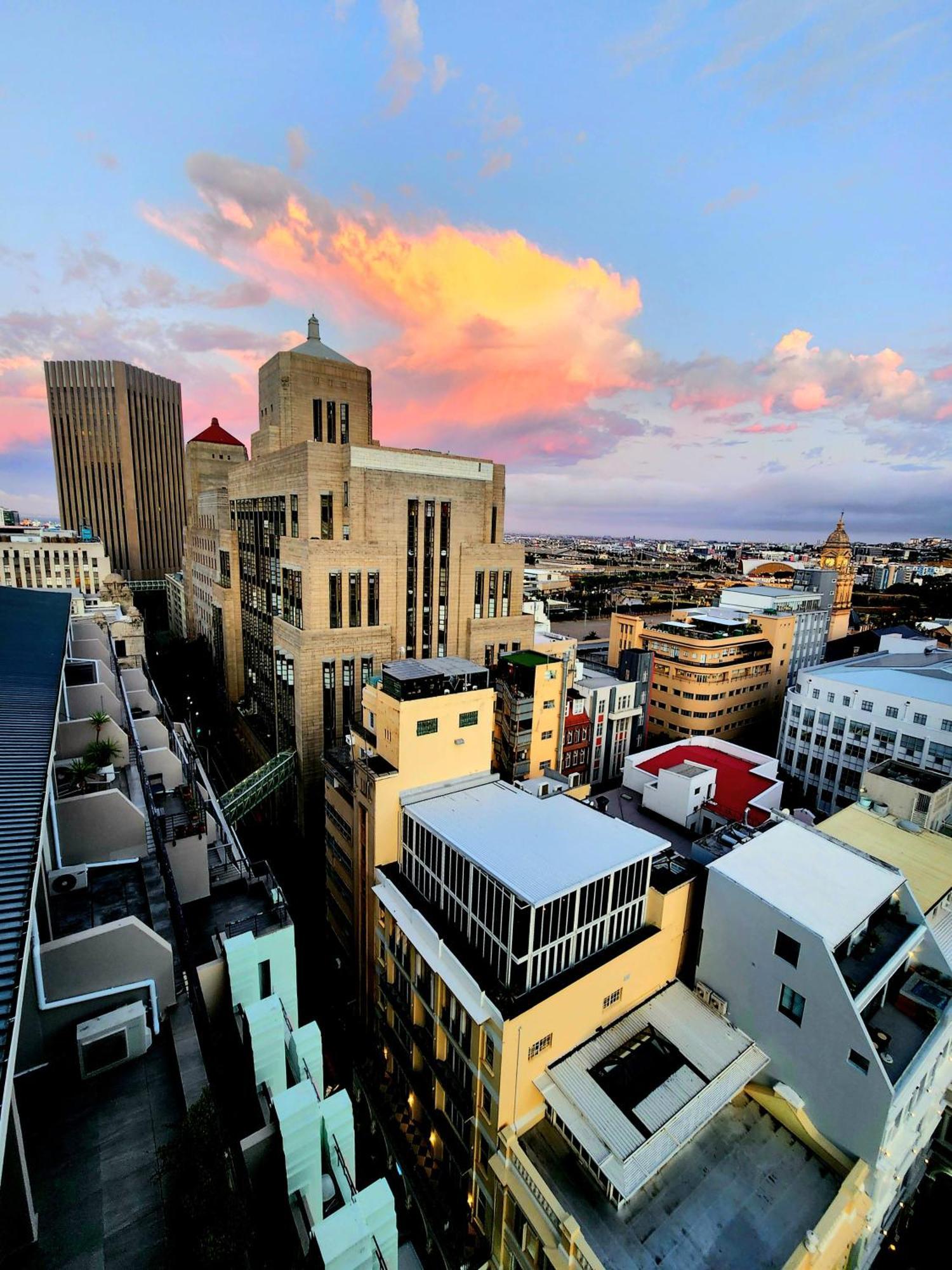 Apartment Centre Penthouse No Load Shedding